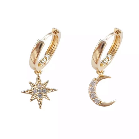 NEW 18K GOLD DIAMOND MOON STAR HOOPS, NICE EARRINGS, CUTE EARRINGS - Picture 4 of 9